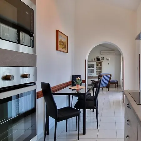 Appartement In Medulin/istrien 9245 Medulin